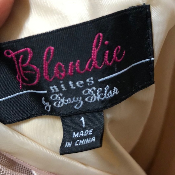 Prom dress! - Picture 5 of 6